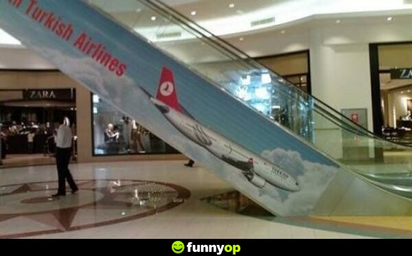 SIGN: Turkish Airlines flying downward